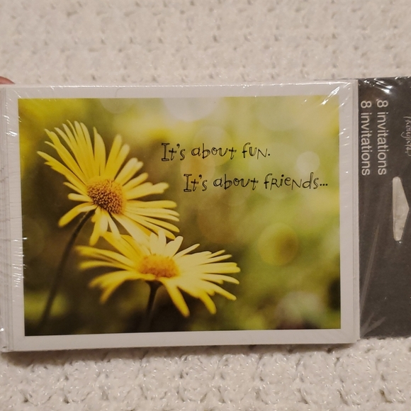 BUNDLED (72 individual) Invitations. - Picture 8 of 12